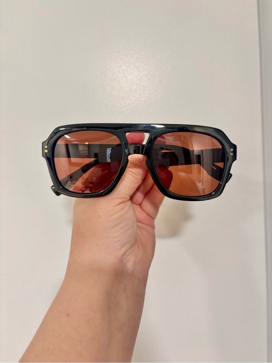Sojos Accessories - Women’s Sojos Polarized Black Frame Sunglasses with Brown Lenses